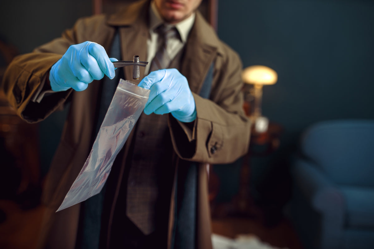 The Role of Disposable Gloves for First Responders